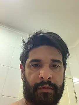 Snapshot of Phenrik1989 chatting on February 10, 6:23 pm Phenrik1989 online show from February 10, 6:23 pm