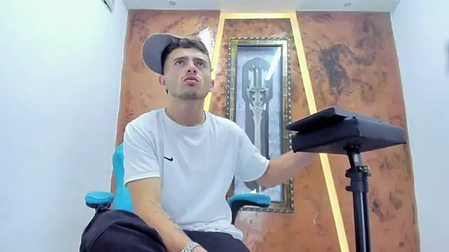 Jhostonex online show from February 7, 3:10 am