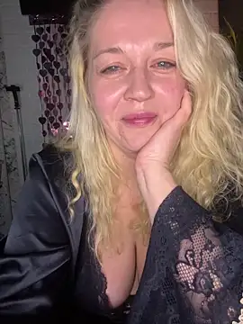 JenniferCarmen online show from February 17, 3:19 pm