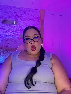 Mia Carters online show from April 16, 11:07 pm