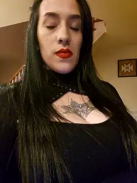 BustyVampyre online show from February 15, 3:36 am