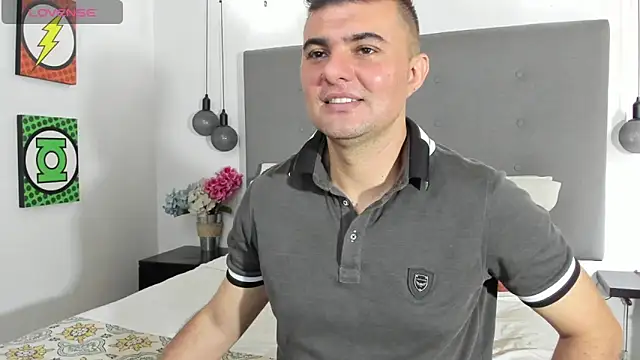 AndrethMuller online show from May 28, 1:30 pm