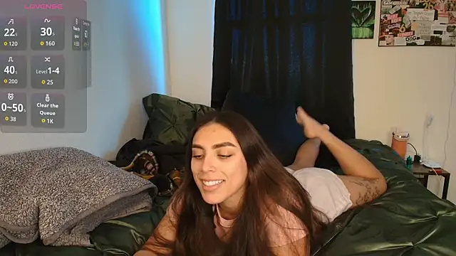 MilaSeren online show from April 7, 1:06 am