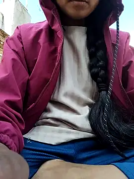 vivi sexe online show from December 16, 5:45 am