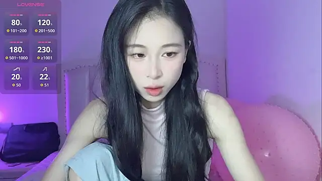 Snapshot of tiantian-160 chatting on May 16, 3:47 am tiantian-160 online show from May 16, 3:47 am