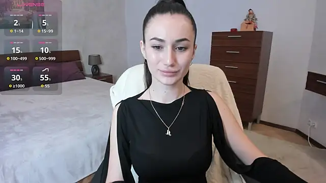 MiraaLes online show from February 17, 2:13 pm