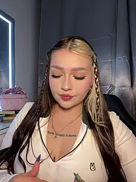 Daniela ruizz online show from July 14, 2:49 am