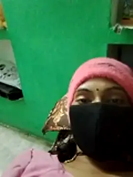 Snapshot of Sapna8080 chatting on December 18, 4:46 pm Sapna8080 online show from December 18, 4:46 pm