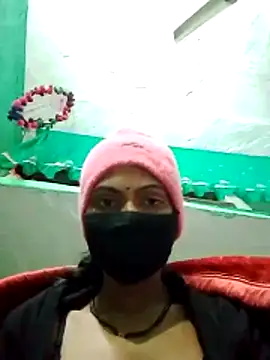 Snapshot of Sapna8080 chatting on December 19, 9:44 pm Sapna8080 online show from December 19, 9:44 pm