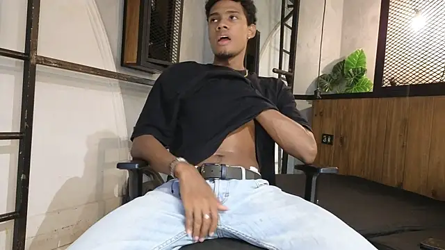 Snapshot of sweet__ethan chatting on December 15, 3:22 am sweet ethan online show from December 15, 3:22 am