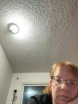 Lenaravenswood online show from February 13, 7:26 am