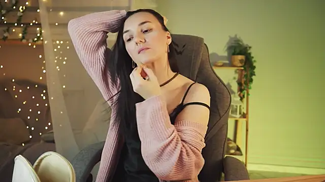 Snapshot of WendyMoris chatting on January 7, 8:50 am WendyMoris online show from January 7, 8:50 am