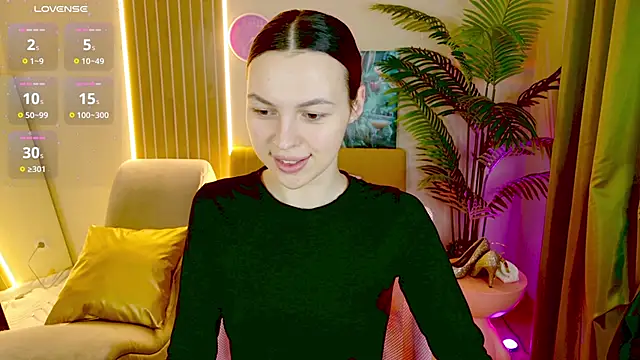 MaxinCarroll online show from February 5, 5:23 am