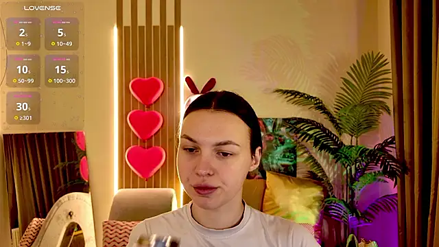 MaxinCarroll online show from March 31, 5:41 am