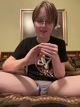 Lassie Cassie online show from March 16, 5:44 am