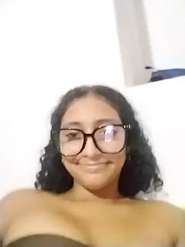 SweetEmxxx online show from June 21, 12:24 am