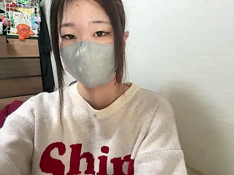 kuromi chan oo online show from February 3, 12:31 am