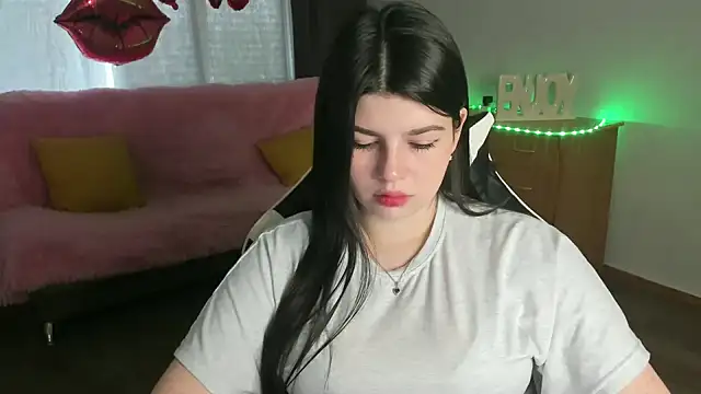 KisaModel online show from May 19, 1:22 am