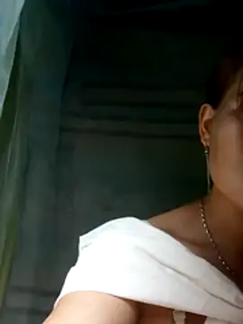 yana-zz online show from April 5, 4:37 pm