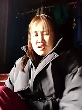 -myaa- online show from January 8, 2:14 am