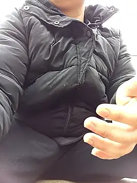 -myaa- online show from February 24, 1:25 am