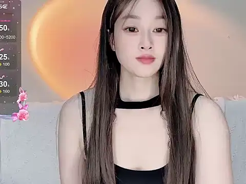 Snapshot of FH-AIAI chatting on December 15, 7:01 am FH-AIAI online show from December 15, 7:01 am