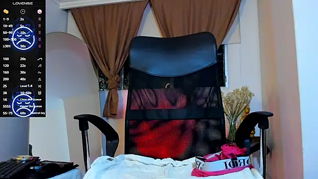  YOURHERO online show from March 26, 2:39 am