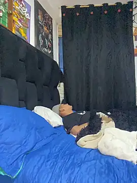 liliymike19 online show from December 20, 4:08 am