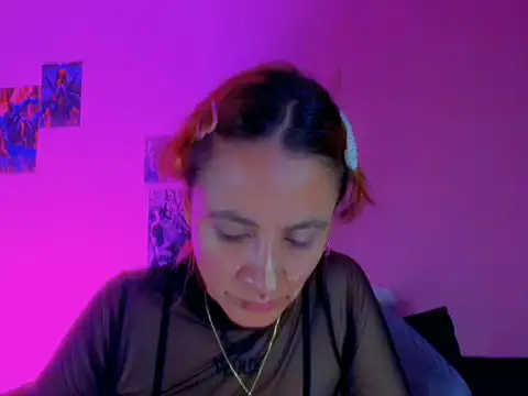 Gabrielabunny1 online show from May 27, 3:14 am