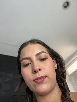 Valeria-escobar online show from March 25, 1:39 pm