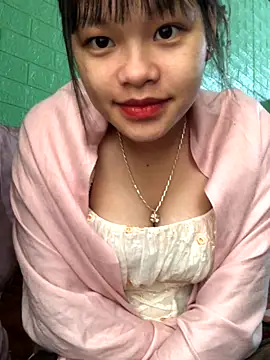 Snapshot of Pege-nii chatting on January 9, 2:14 am Pege-nii online show from January 9, 2:14 am