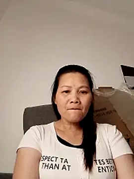 Snapshot of Cako-naka chatting on December 15, 3:38 pm Cako-naka online show from December 15, 3:38 pm