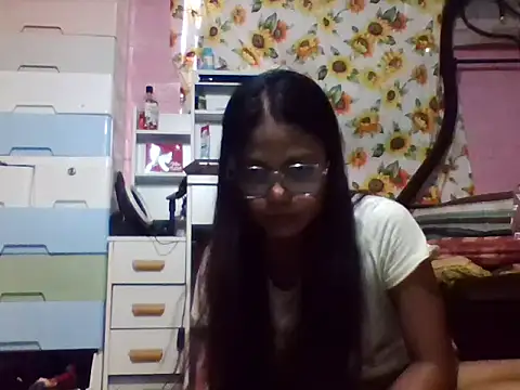 SexyApril online show from December 17, 2:06 am