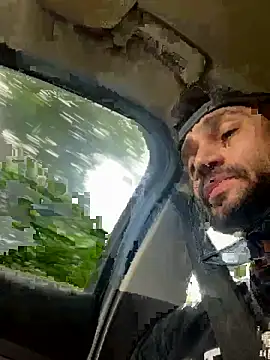 kingNQueen1211 online show from June 21, 8:44 pm