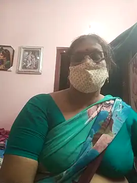 Snapshot of sarala_telugu chatting on May 29, 5:11 pm sarala telugu online show from May 29, 5:11 pm