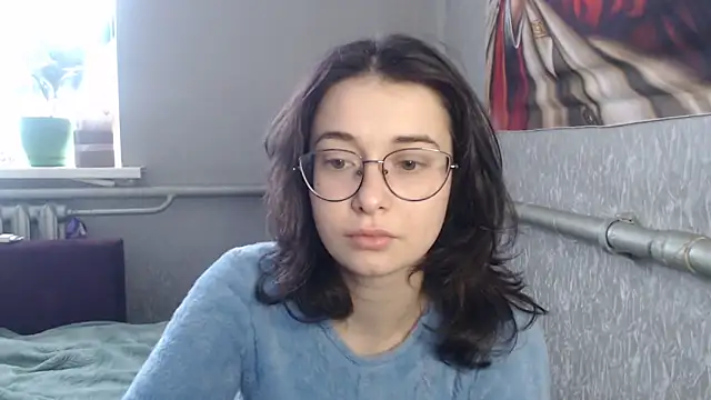 Snapshot of Angelik5371 chatting on February 7, 11:47 am Angelik5371 online show from February 7, 11:47 am