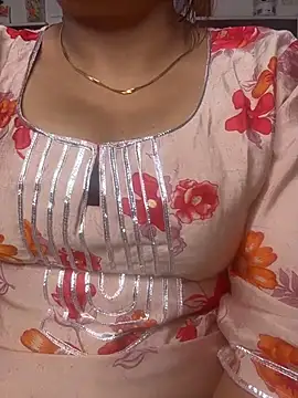 butterflyslay online show from February 17, 2:30 am