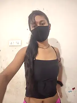 Snapshot of jaanvi-Rani chatting on May 15, 2:07 am jaanvi-Rani online show from May 15, 2:07 am
