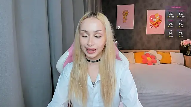 LanaMiracle online show from February 26, 4:00 am