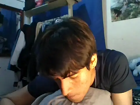 isalexhot online show from December 21, 11:45 pm