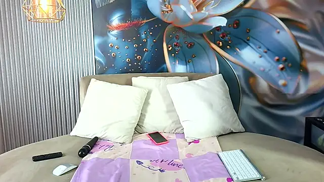 bella moonlight cr online show from May 24, 1:21 am