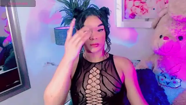 agathaferrer3 online show from December 23, 10:13 am