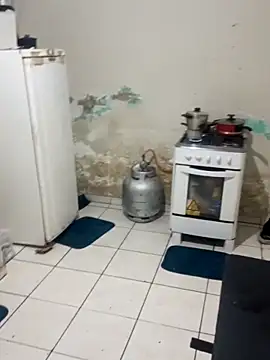  - charmosa online show from December 14, 3:23 am