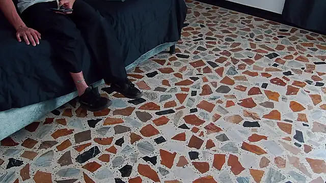 Snapshot of MagnusKnight_ chatting on January 15, 2:43 pm MagnusKnight online show from January 15, 2:43 pm