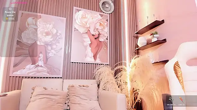 Snapshot of Sensual_shannell chatting on February 11, 2:05 am Sensual shannell online show from February 11, 2:05 am