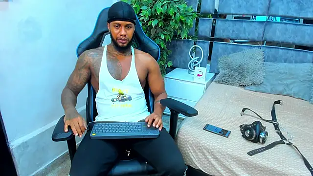 jay jhonson01 online show from March 13, 1:45 am