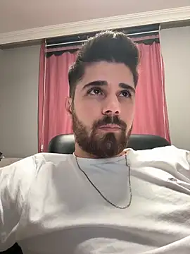 berke3424 online show from February 5, 9:19 pm