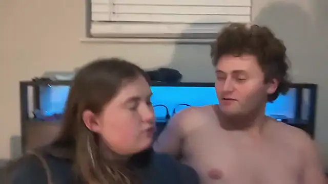 bunnybun06 online show from December 22, 8:33 am