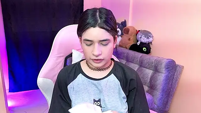 bonnieTaylor1 online show from January 15, 7:39 pm