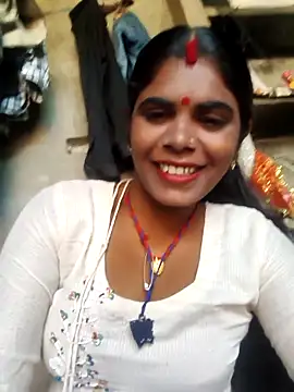 Sexy Rajkumari123 online show from April 12, 5:12 am